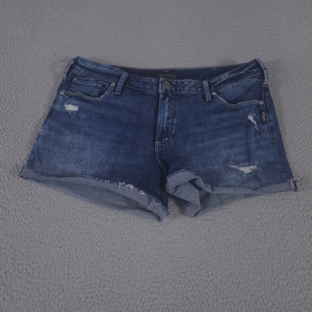 Silver Jeans Co Shorts Womens W34 Dark Blue Suki Distressed Denim Shorts Jorts
